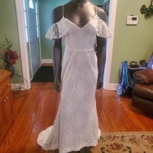 Wedding dress